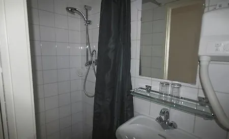 Budget Barbacan Otel Amsterdam