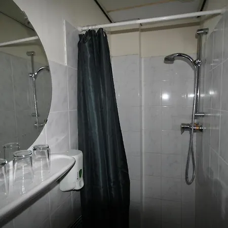 Budget Barbacan Otel