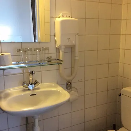 Szálloda Budget Barbacan Amszterdam